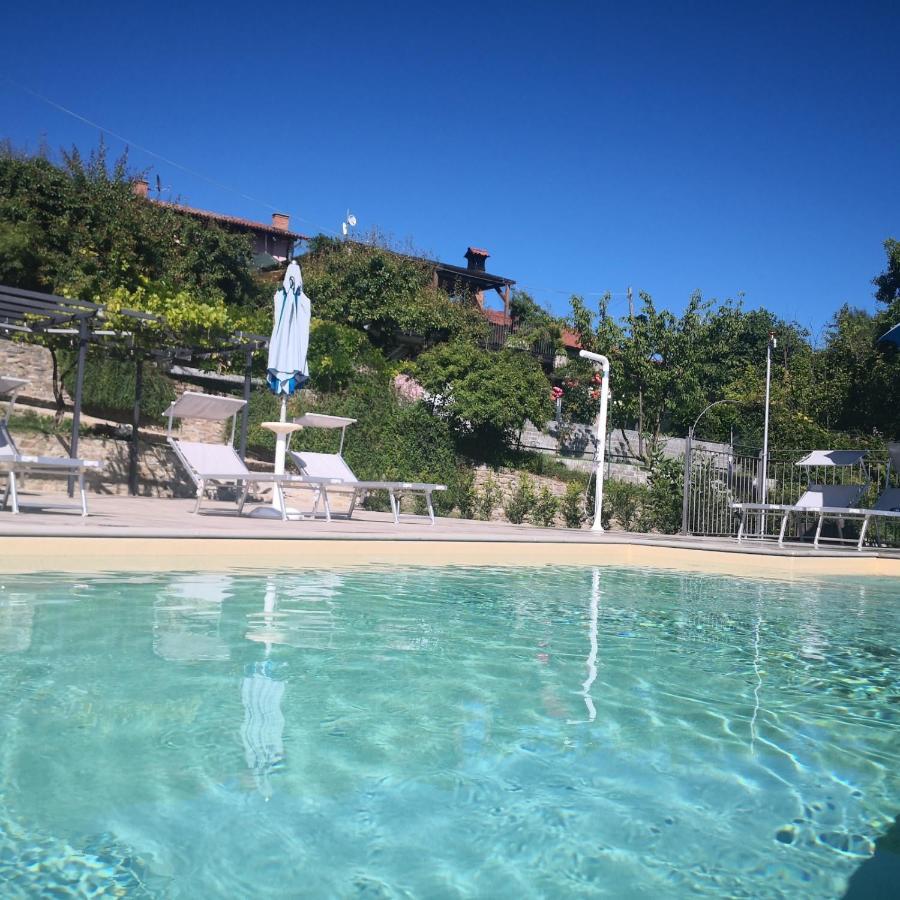 Bed and Breakfast Da Fabiana Bossolasco Exterior foto