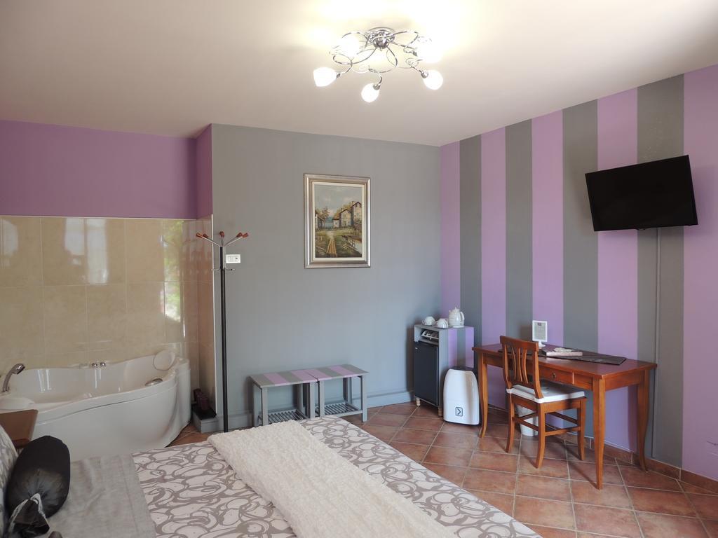 Bed and Breakfast Da Fabiana Bossolasco Exterior foto