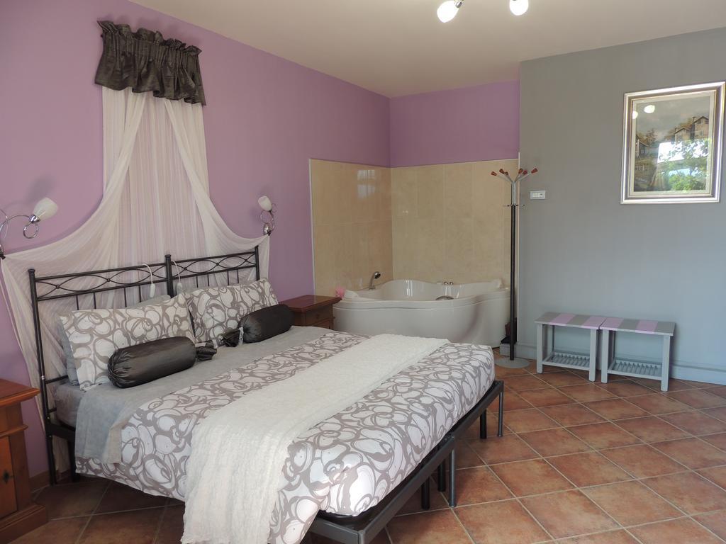 Bed and Breakfast Da Fabiana Bossolasco Exterior foto