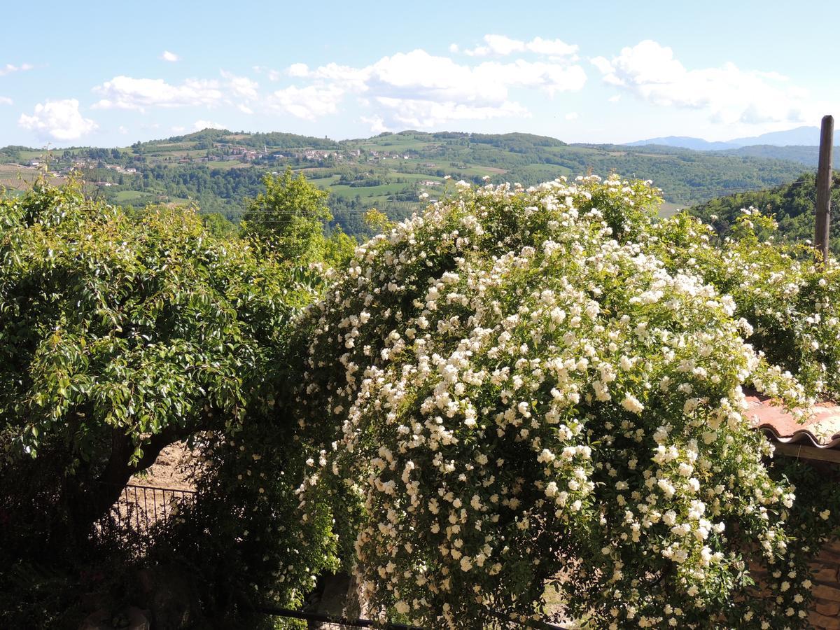 Bed and Breakfast Da Fabiana Bossolasco Exterior foto